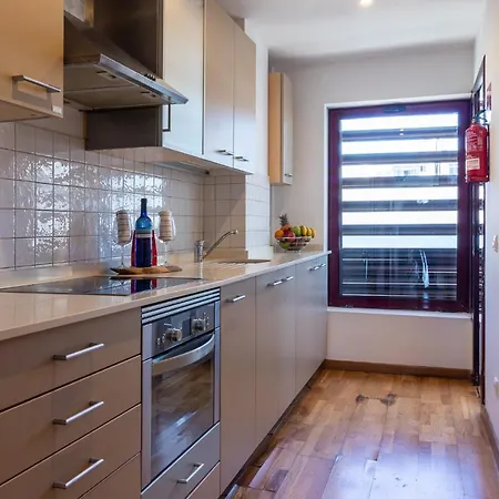 Cliff Canteras Apartmán *