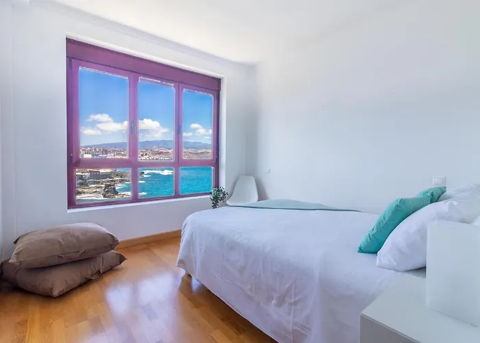 Cliff Canteras 아파트